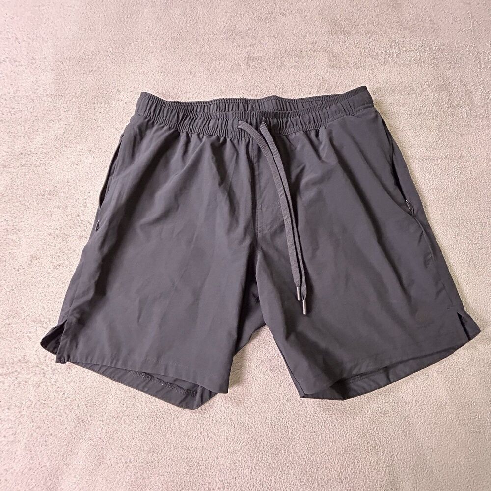 LEG3ND Athletic Shorts Mens Medium Black 7 Inseam Running Gym Zipper Pockets